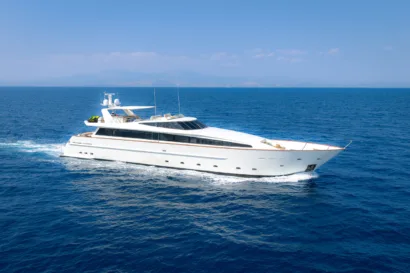 M/Y Aquila