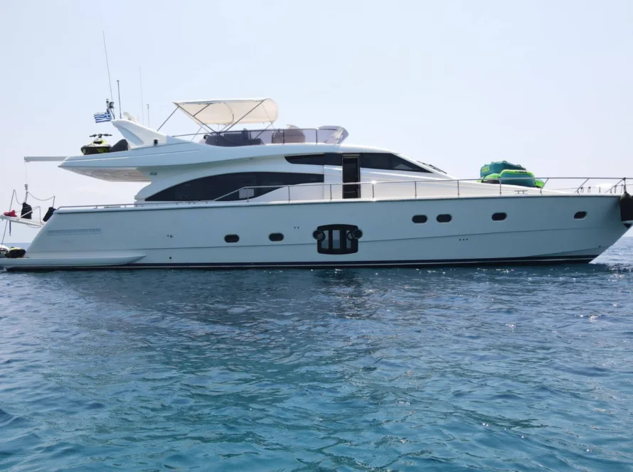 motor yacht flow