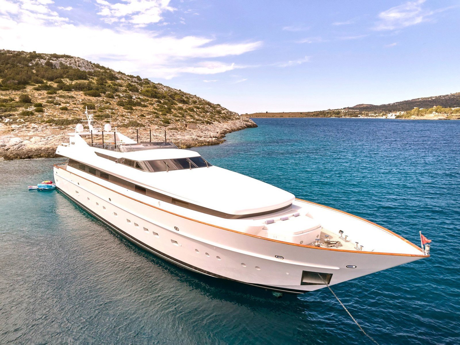 MOBIUS Charter a Yacht in Greece