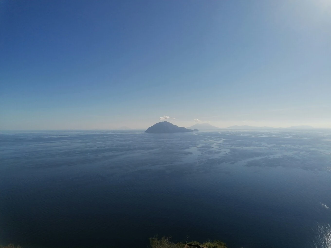 Charter a yacht in Italy