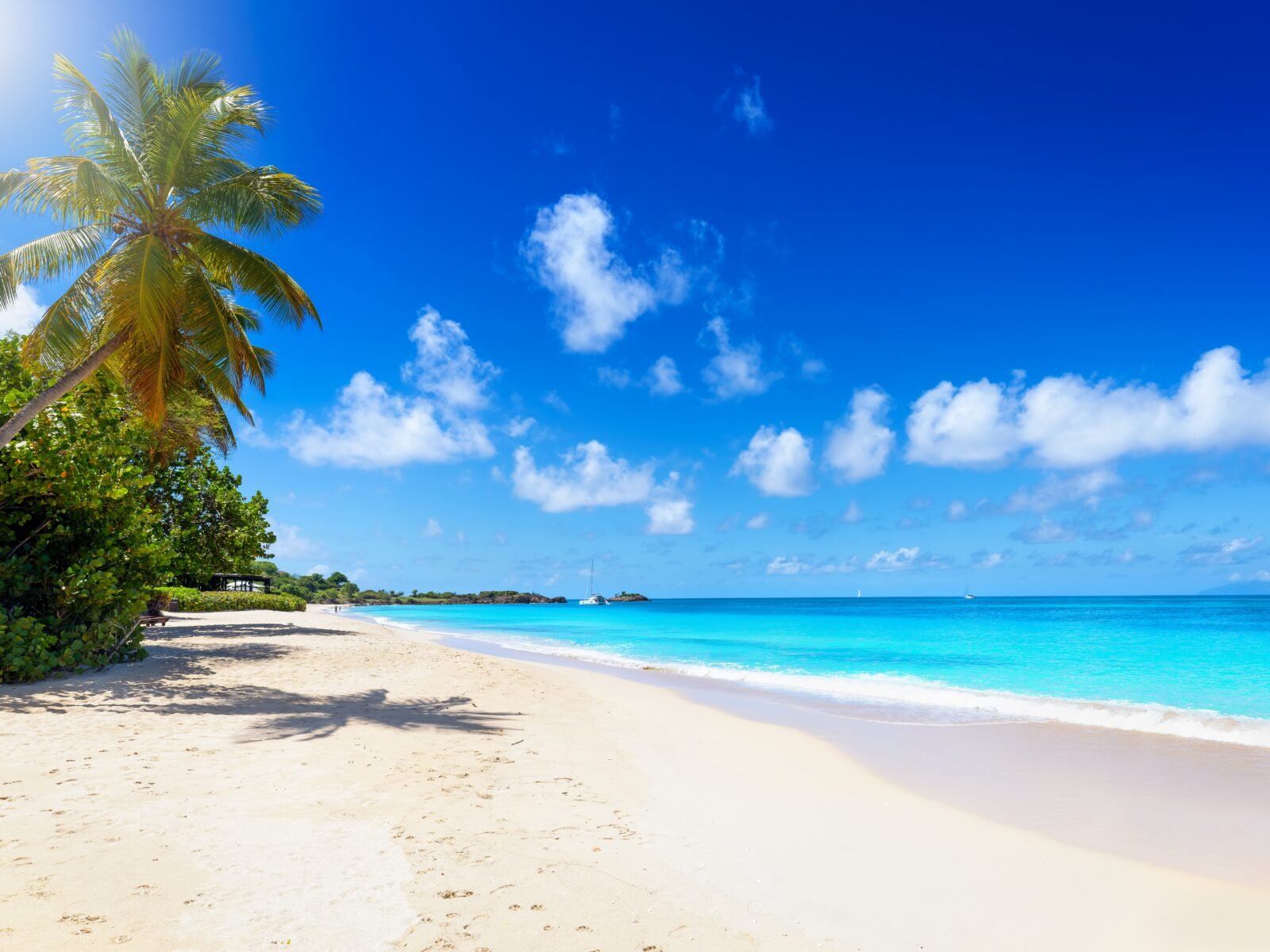 The,Beautiful,Beaches,Of,Antigua,And,Barbuda,,Caribbean,Sea,,With