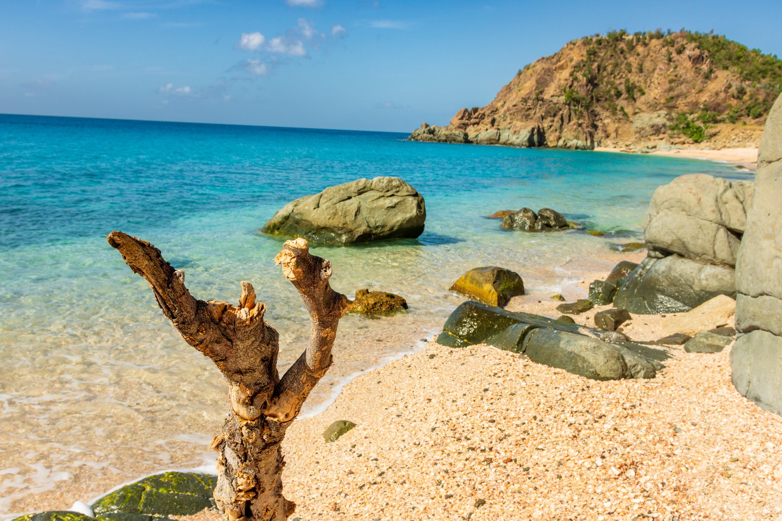 Peaceful,Beach,In,Saint,Barthelemy,(st.,Barts,,St.,Barth),Caribbean