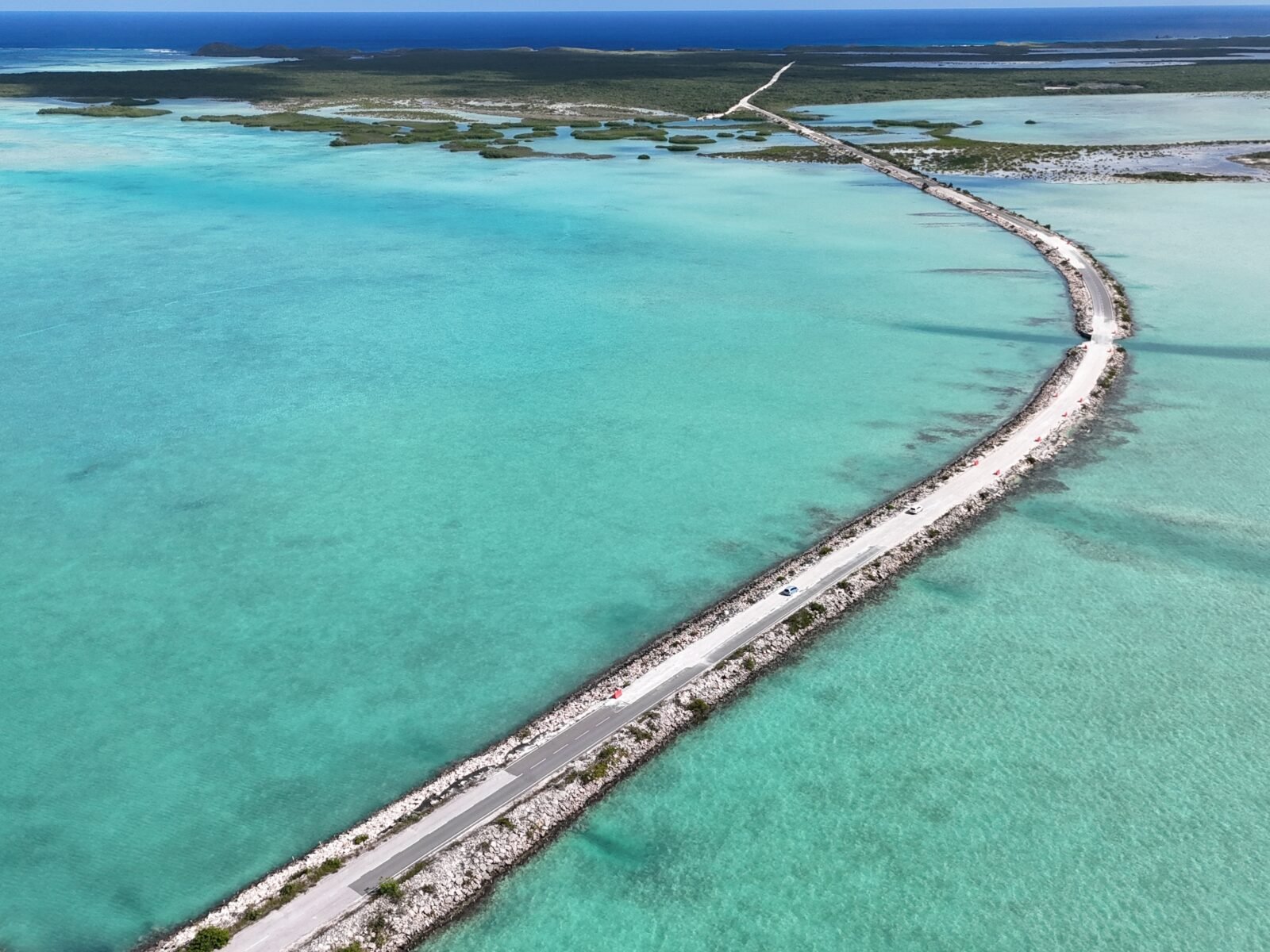 North,And,Middlle,Caicos,Causeway,,Turks,And,Caicos,Islands