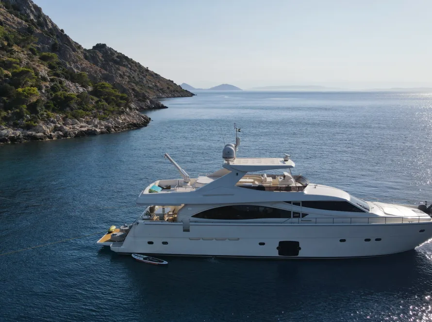 M/Y Flow
