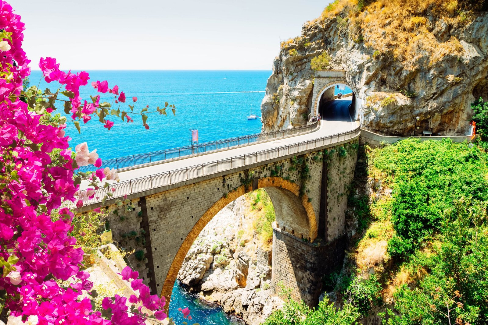 Famous,Picturesque,Road,In,The,Rocks,Of,Amalfi,Coast,,Italy,