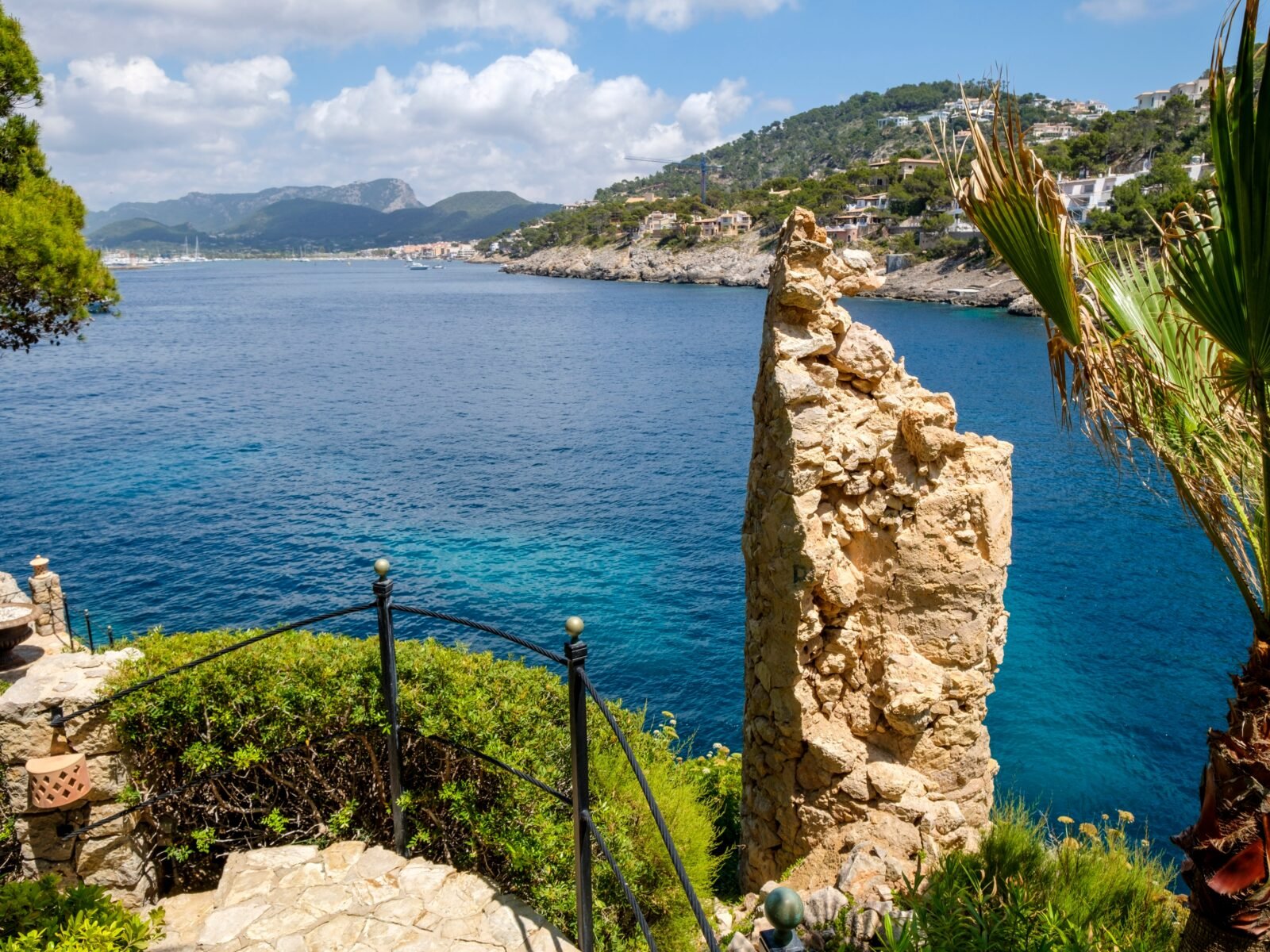 Fishing,Tower,Des,Racó,Des,Murter,,Port,D`andratx,,Mallorca,,Balearic